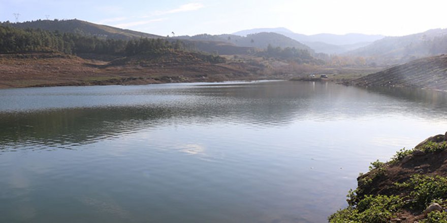 Güneşli havalar, barajlardaki su seviyesini düşürdü