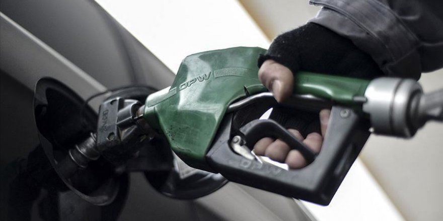 Motorinde 8 kuruş indirim