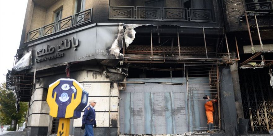 İran'daki olaylarda ölü sayısı en az 143