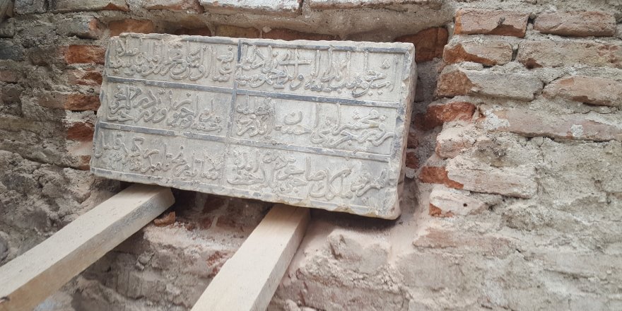 Duvardan tarih çıktı