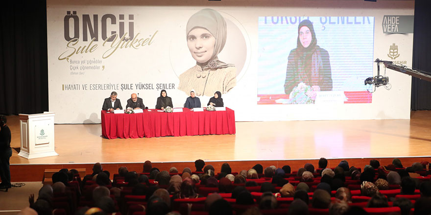 Şule Yüksel Şenler sadece başörtüsüne değil namaza da çok önem verirdi