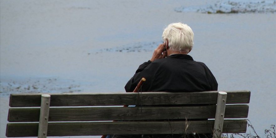 Japonya'da telefon operatörünü 24 bin kez arayan yaşlı adam gözaltına alındı