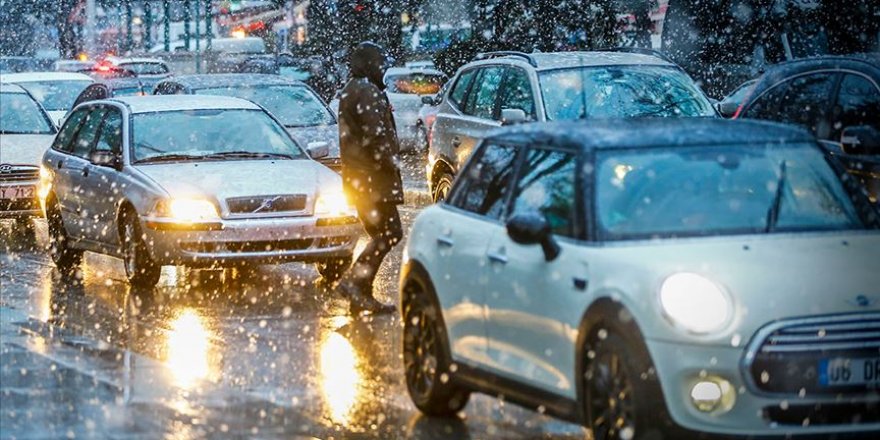 Soğuk ve yağışlı hava gönderiliyor