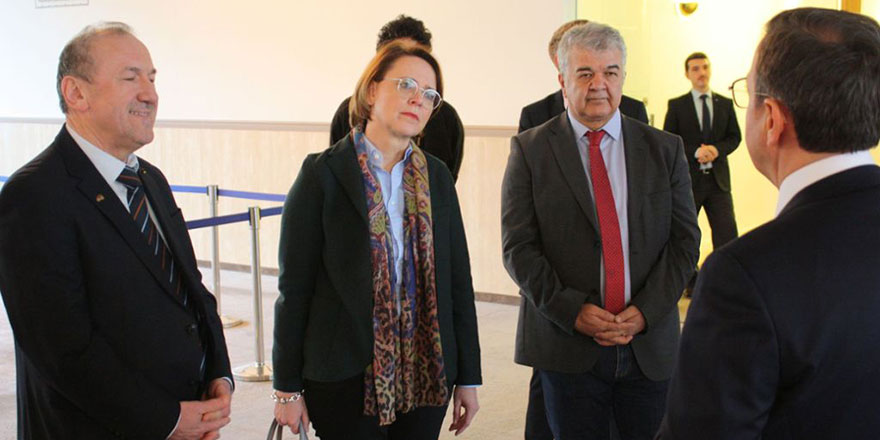 Alman bakan: Müslüman düşmanlığı gerçek bir tehdit