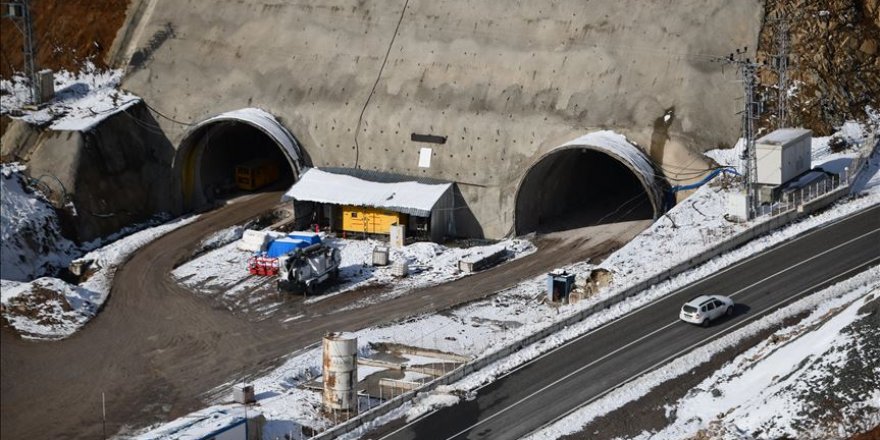 Karadeniz'i İç Anadolu'ya bağlayacak Eğribel tünelinde ikmal inşaatına başlandı