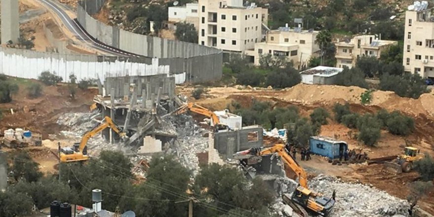 Kudüs'te yıkımlar devam ediyor