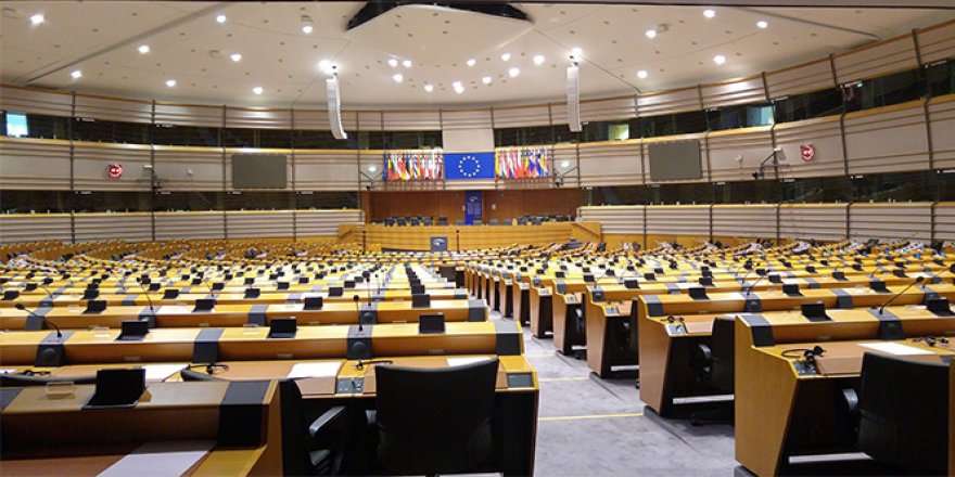 Avrupa Parlamentosu milletvekillerinden Apple'a 'Kırım' mektubu