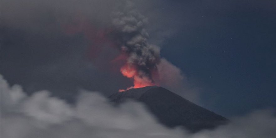 Yeni Zelanda'da Whakaari Yanardağı patladı: 20 yaralı