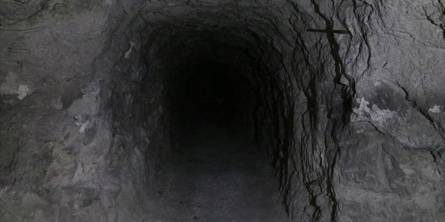 Barış Pınarı Harekatı bölgesinde teröristlerce açılan tüneller kapatılıyor