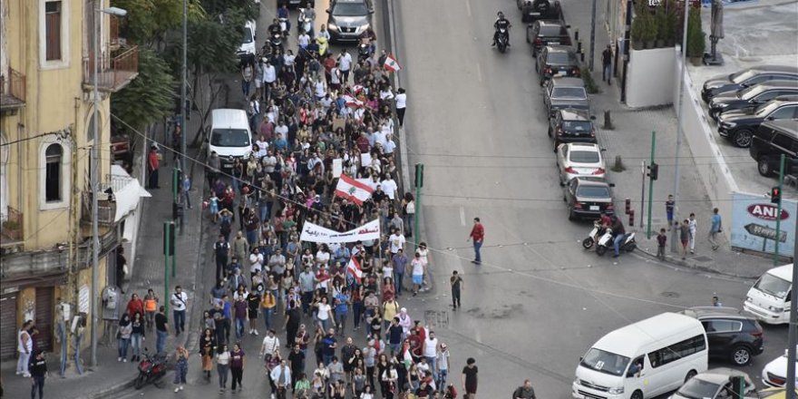 Lübnan'da güvenlik güçleriyle göstericiler arasında gerginlik