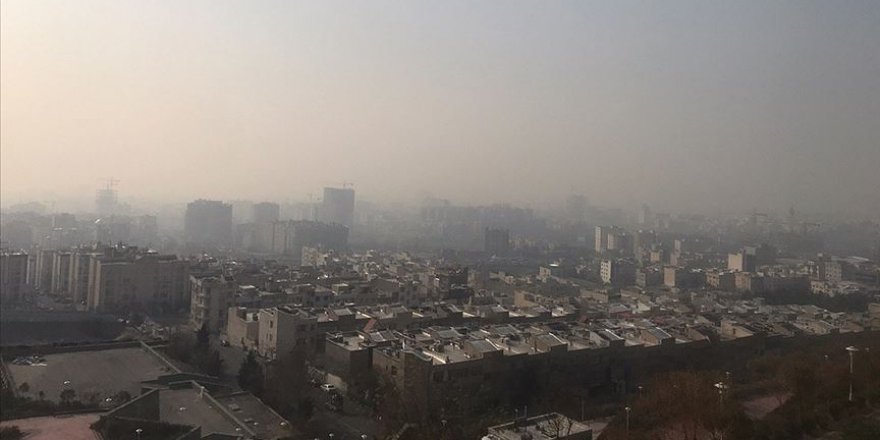İran'da hava kirliliğinden etkilenen 1541 kişi hastanelere başvurdu