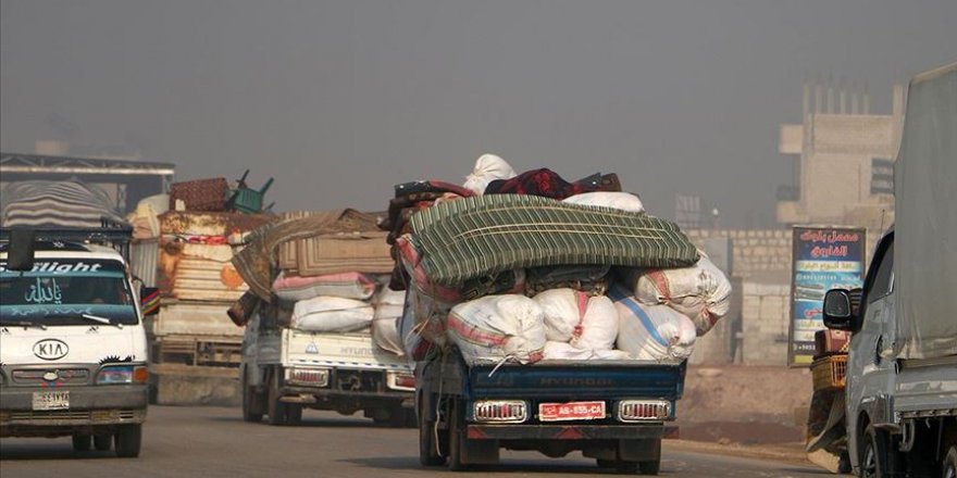 İdlib'de son 2 günde 25 bin sivil daha yerinden edildi