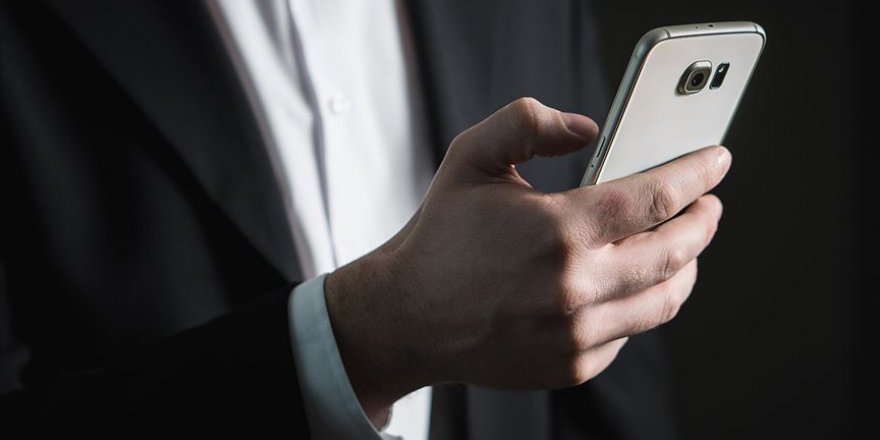 Cep telefonuna izinsiz reklam mesajı gönderene 50 bin lira ceza