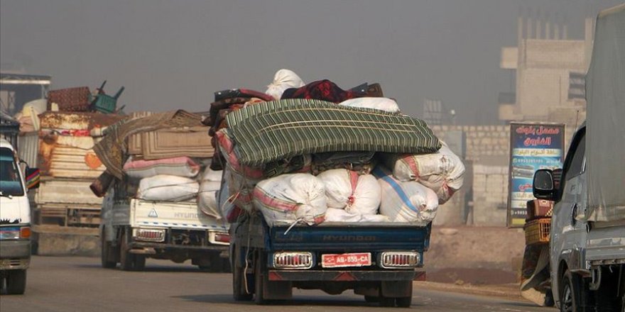 10 bin sivil daha Türkiye sınırına göç etmek zorunda kaldı