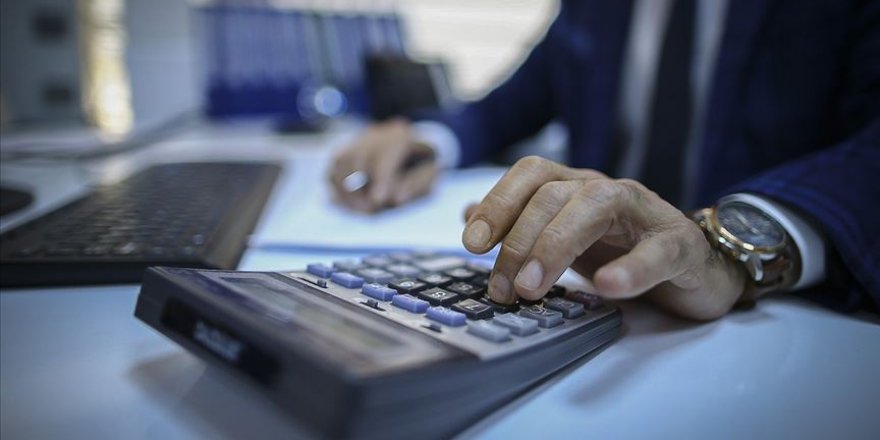 Hazine ve Maliye Bakanlığı 100 uzman yardımcısı alacak