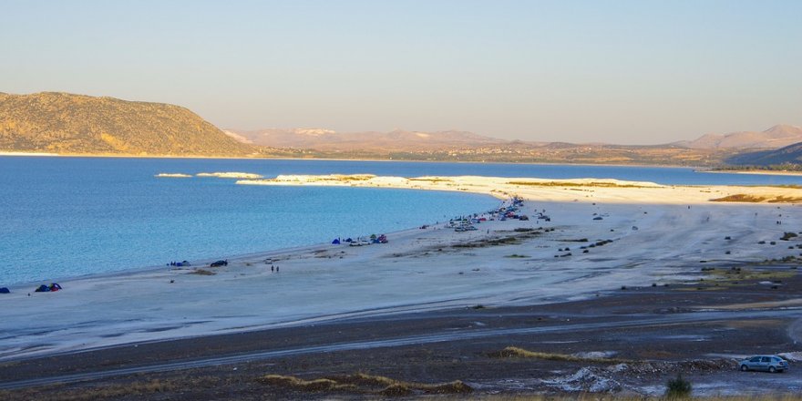 Salda Gölü'nü 2019'da 1 milyon 400 bin kişi ziyaret etti