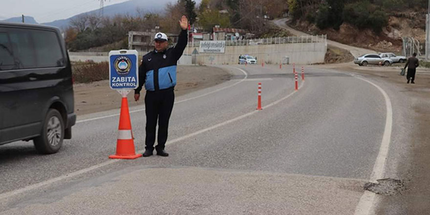 Bu ilçeye giren araçlardan 'ayak bastı' parası alınmaya başlandı