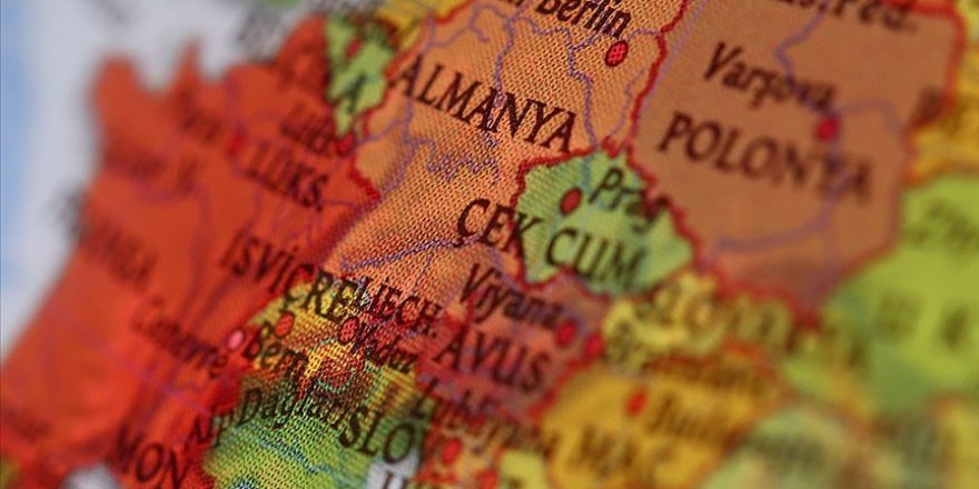 Çekya’da camiye ırkçı saldırı