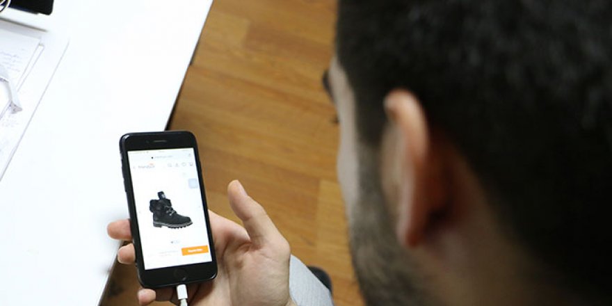 Sanal alışverişe ilgi artarken, küçük esnafa azalıyor