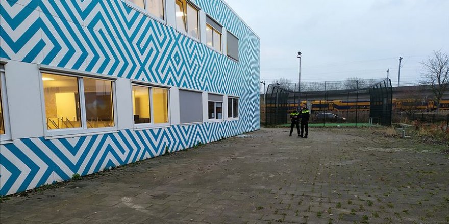 Hollanda'da İslam okuluna kundaklama girişimi