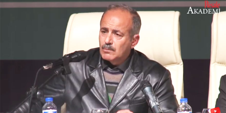 Said Nursi'de ihlaslı davranış modelleri