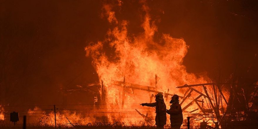 Avustralya'daki yangınlar nedeniyle yeni tahliye çağrıları yapıldı