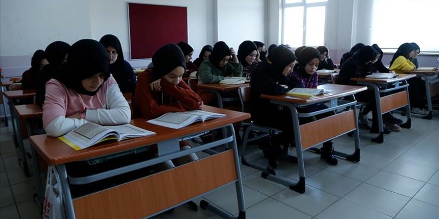 İmam hatip öğrencilerinden Abdulkadir Nişancı için Yasin-i Şerif hatmi