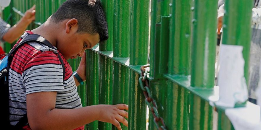 ABD'ye gitmek için yola çıkan göçmenler Meksika sınırına ulaştı