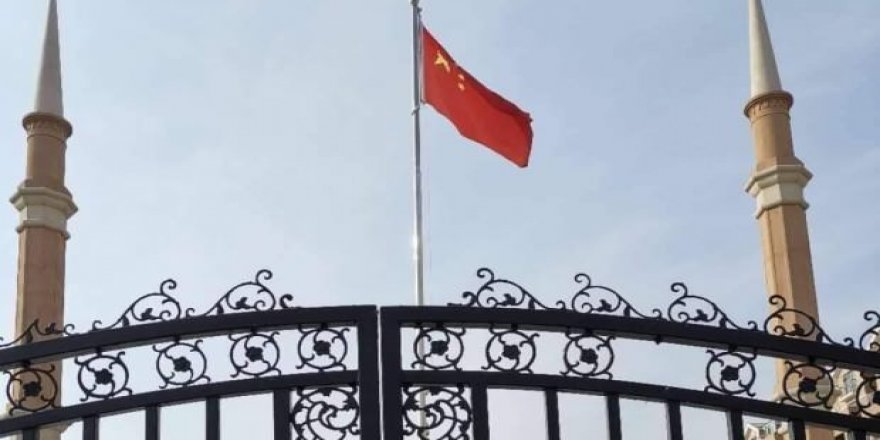 Çin’de koronavirüs camileri kapattırdı