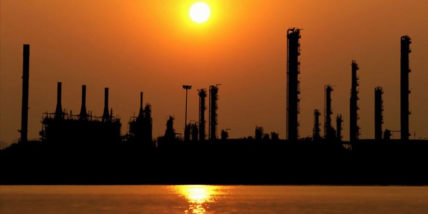 Türkiye ve Cezayir ortaklığında Adana'da petrokimya fabrikası kurulacak