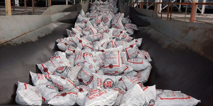Elazığ ve Malatya'daki depremzedelere 30 bin ton kömür dağıtılacak