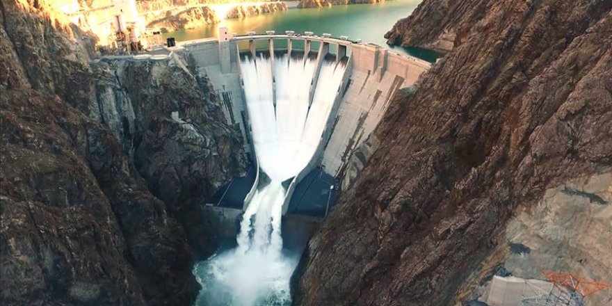 Artvin Barajı ve HES'ten milli ekonomiye 690 milyon liralık katkı