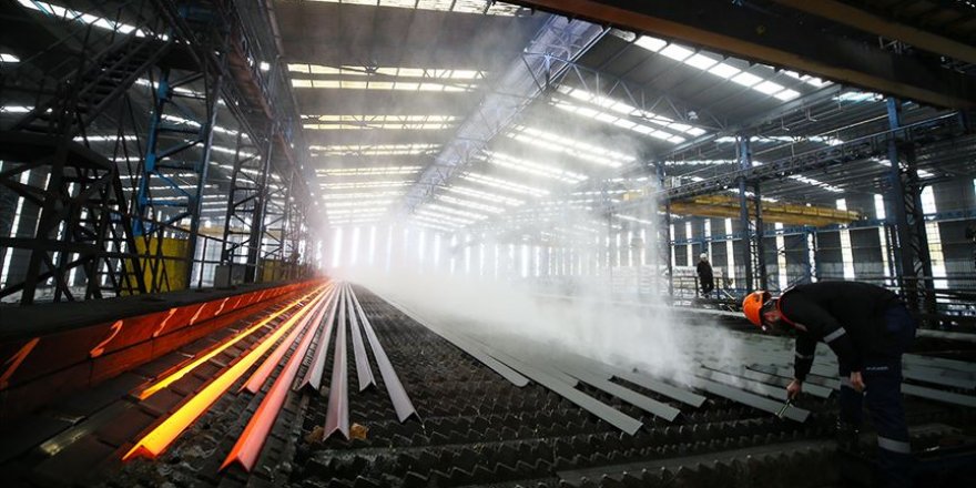 Reel Kesim Güven Endeksi ocakta yükseldi