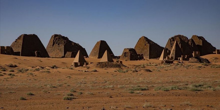 Sudan’da çölün ortasındaki saklı hazine: Meravi piramitleri