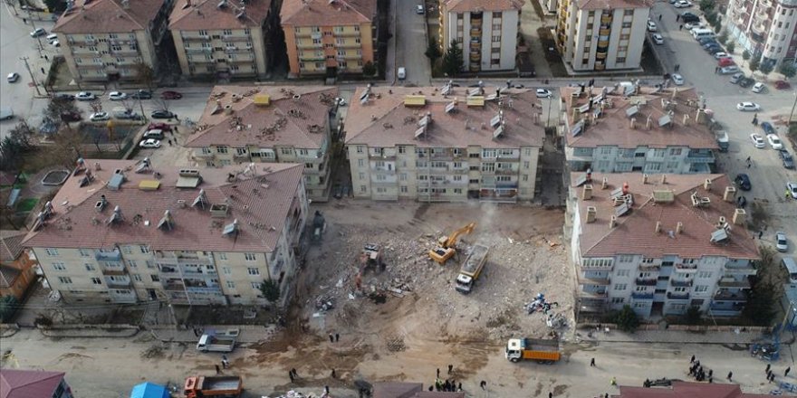 Elazığ'da hasar tespit çalışmaları en geç bir hafta içinde bitirilecek