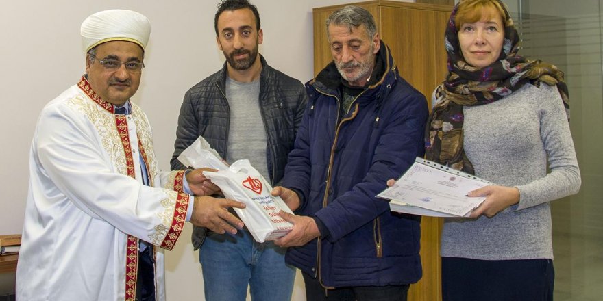 Van İl Müftülüğüne başvuran Rus kökenli Olga, Müslüman oldu