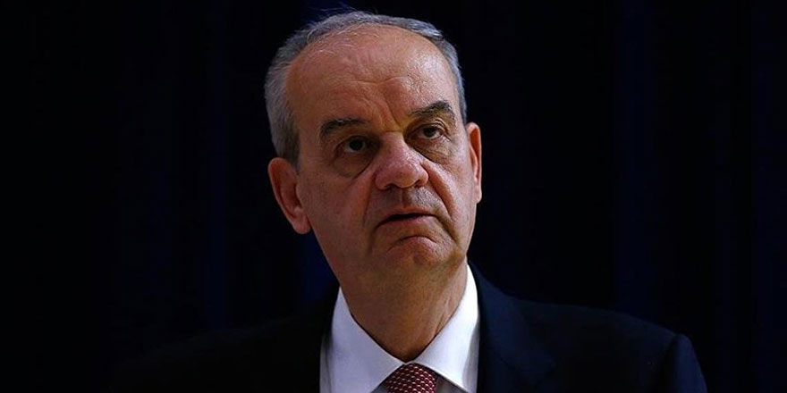 İlker Başbuğ, 'başörtü, büyüklere serbest küçüklere yasak olsun' dedi