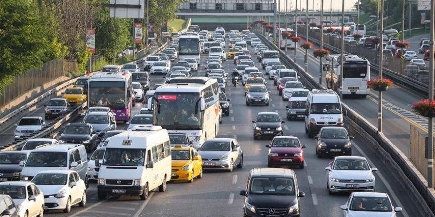 Trafiğe kayıtlı araç sayısı 23 milyonu aştı