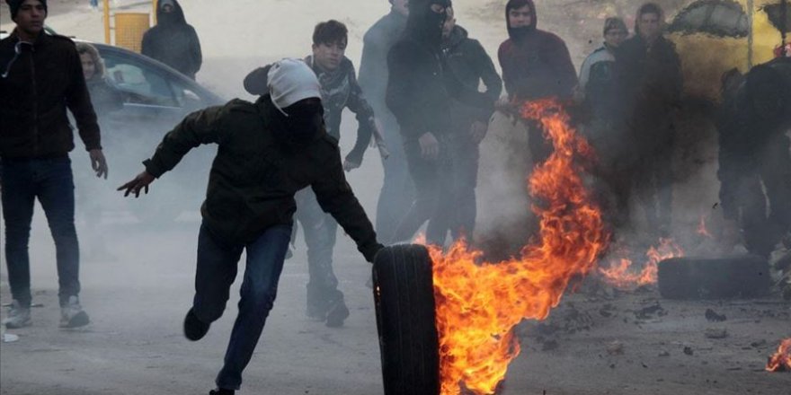 Batı Şeria'da Trump'ın sözde barış planına yönelik protestolar sürüyor: 48 yaralı