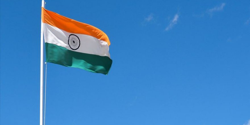 Hindistan Parlamentosunda, Vatandaşlık Yasası’ndaki değişiklik protesto edildi