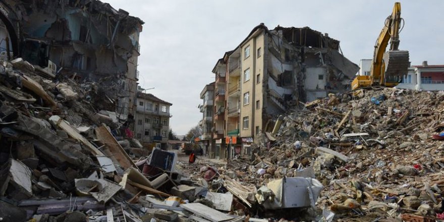 Elazığ ve Malatya için toplanan yardım 92 milyon liraya yaklaştı