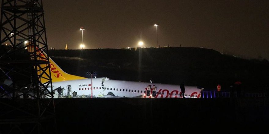 Sabiha Gökçen Havalimanında bir uçak pistten çıktı