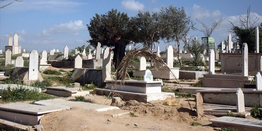 İsrail cenazelerini alıkoyduğu 304 Filistinliden 123'ünün kimliği ve yerini açıkladı