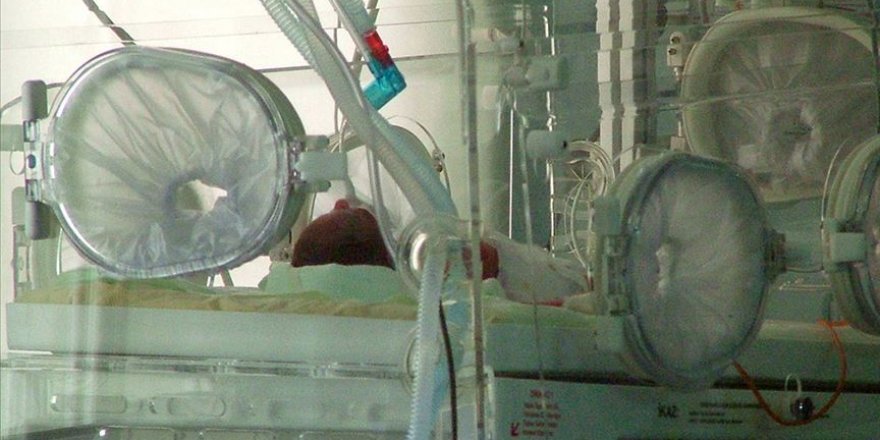 Doğduktan bir gün sonra koronavirüs teşhis edildi