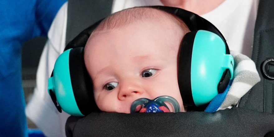 Finlandiya'da babalara çocuklarla daha fazla zaman geçirmeye teşvik