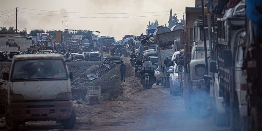 Esed rejimi ve Rusya, son 4 günde 90 bin sivili yerinden etti