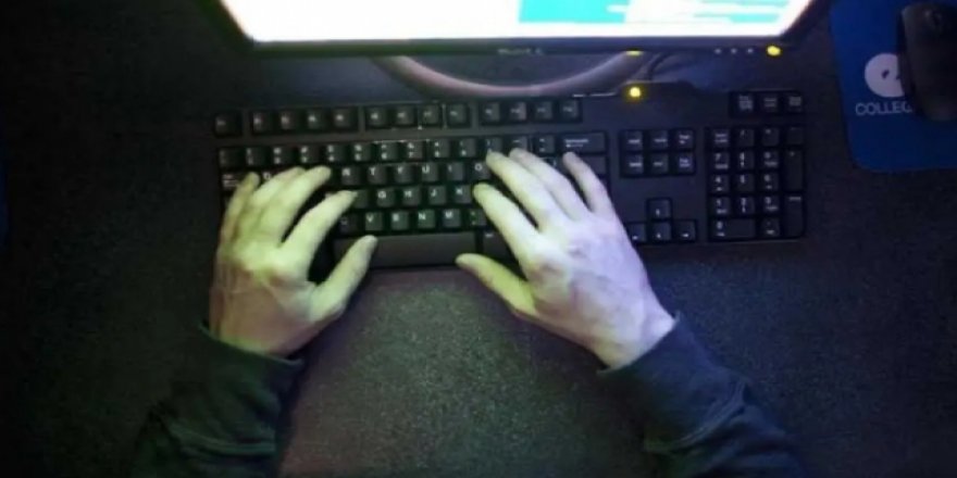 Hackerlar Twitter'ın hesaplarını ele geçirdi