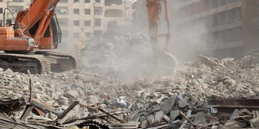 Malatya'da 17 bini aşkın depremzedeye sıcak çorba, yemek, çay ve su ikramı yapıldı