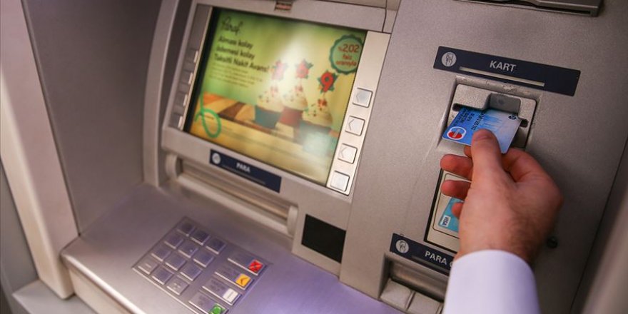 Bankaların aldıkları ücret ve komisyonlar yeniden düzenlendi