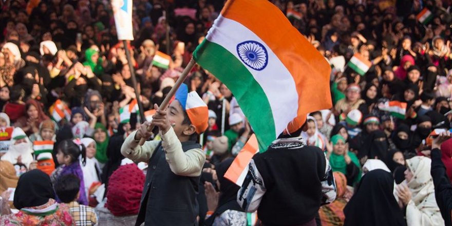 Hindistan'da Müslümanların protestosu devam ediyor